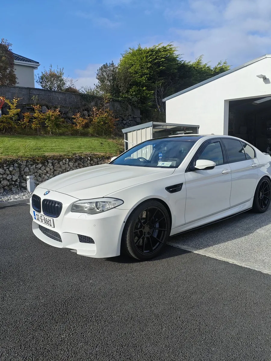 BMW F10 m5 - Image 2