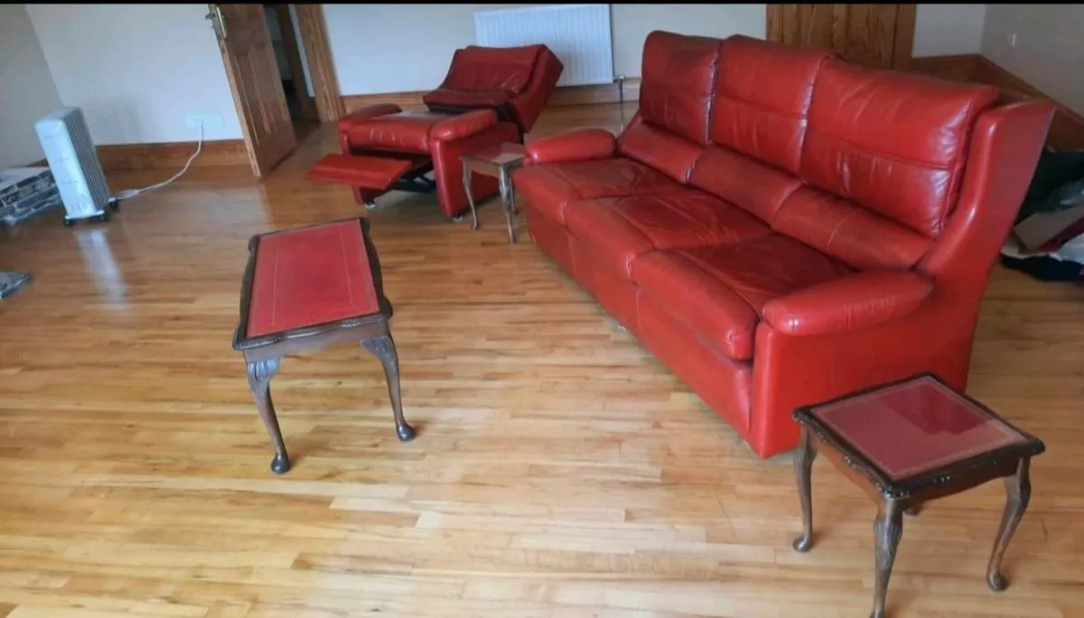 Three seater sofa- genuine leather -arm chair Recl - Image 2