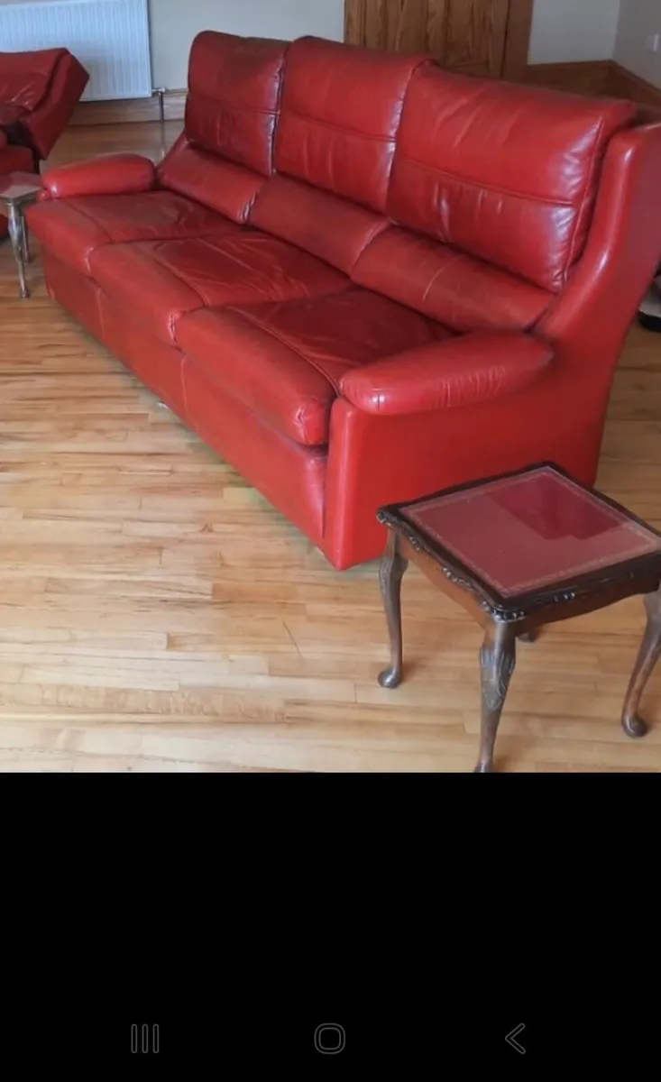 Three seater sofa- genuine leather -arm chair Recl - Image 3