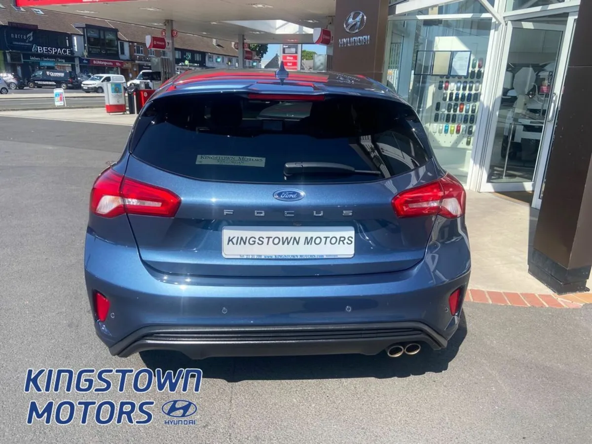 Ford Focus St-line Auto - Image 4