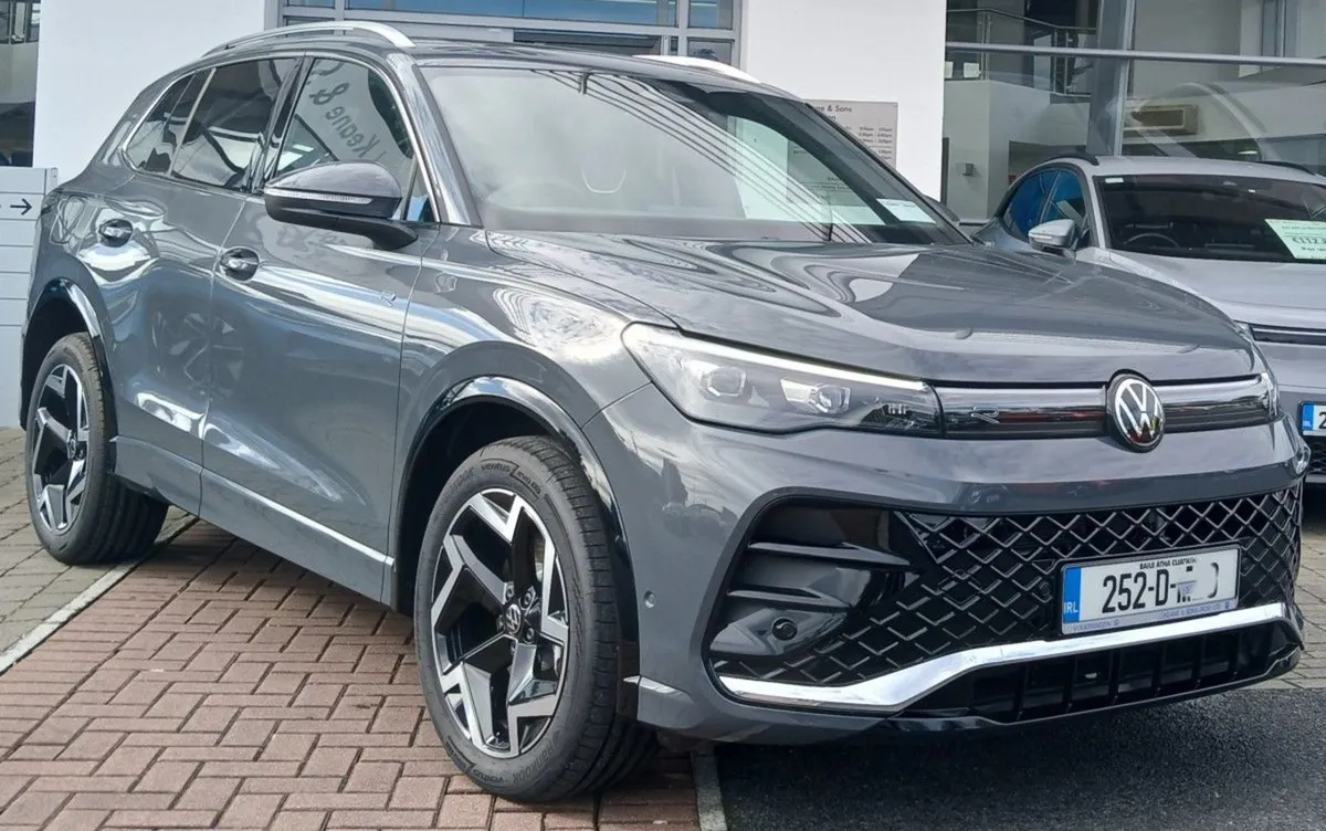 Volkswagen Tiguan R-line 75 1.5 Phev DSG 204HP  r - Image 1