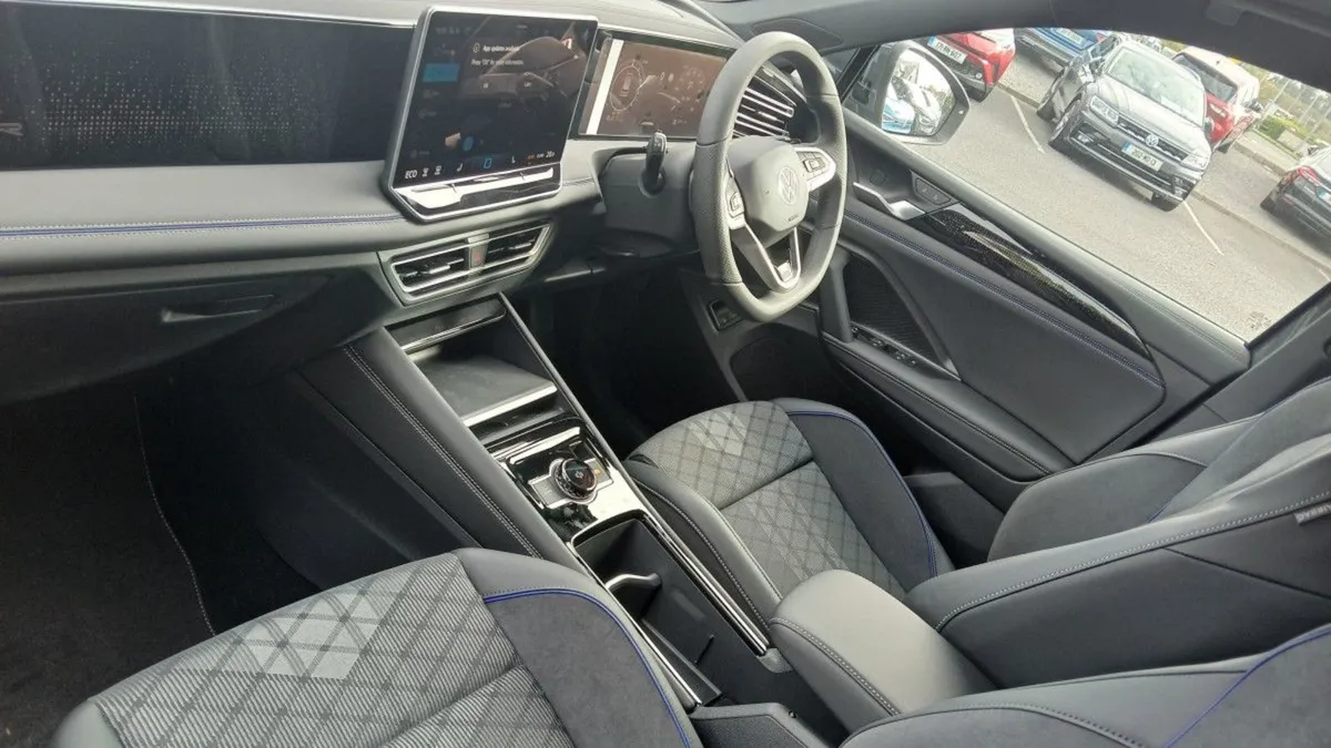 Volkswagen Tiguan R-line 75 1.5 Phev DSG 204HP  r - Image 3