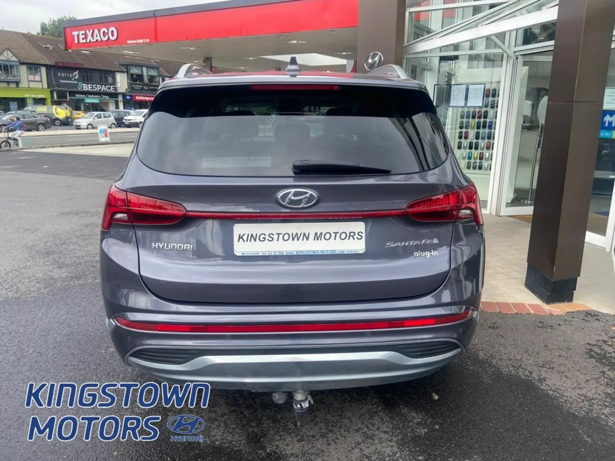 Hyundai Santa Fe Phev 5DR Auto - Image 4