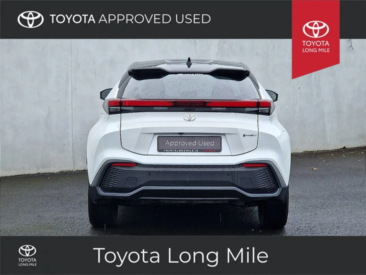 Toyota C-HR 1.8 Hybrid Sport Plus 5dr - Image 4