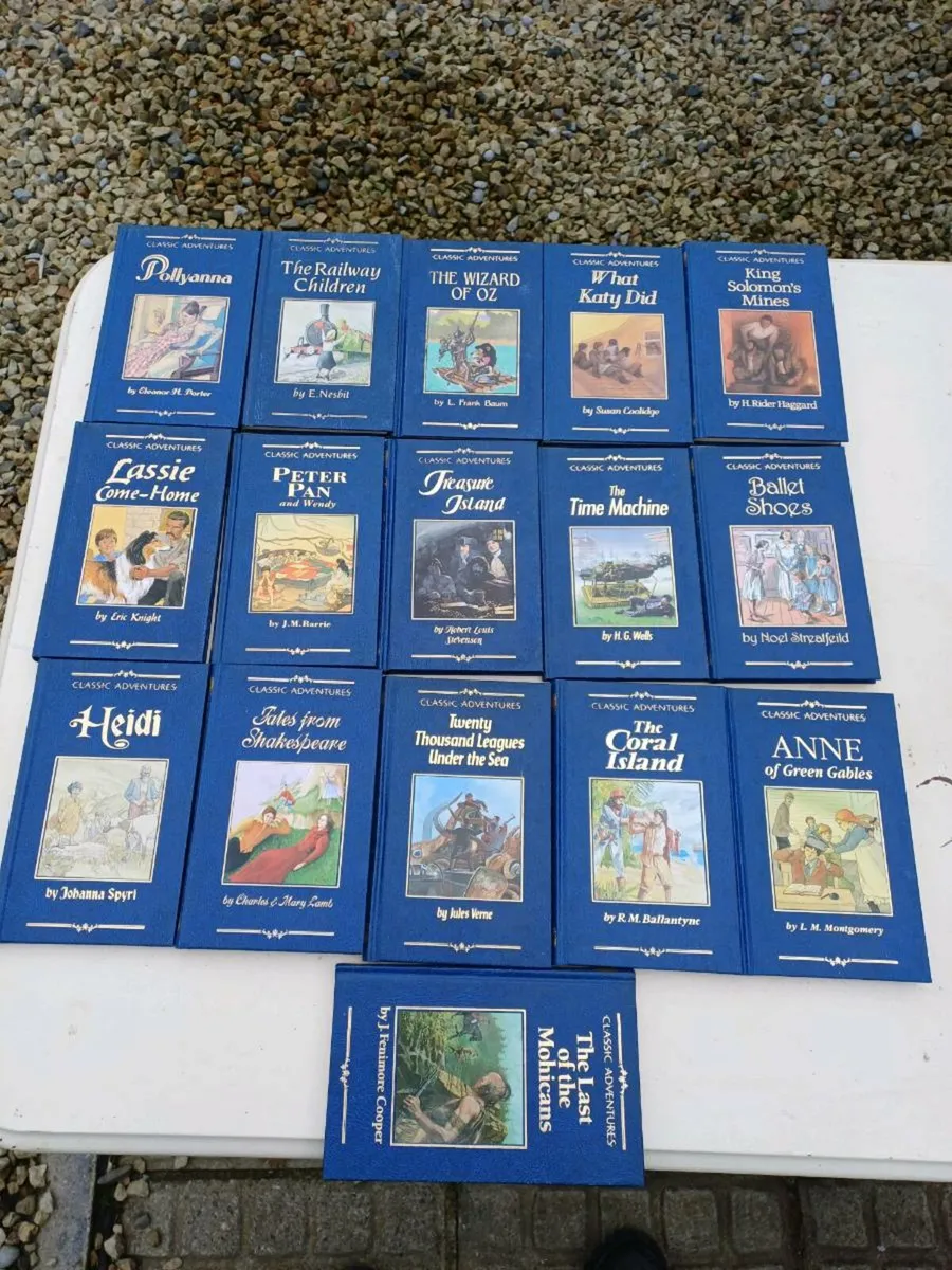 Fabbri Hardback 1990s Adventure Books - Image 4