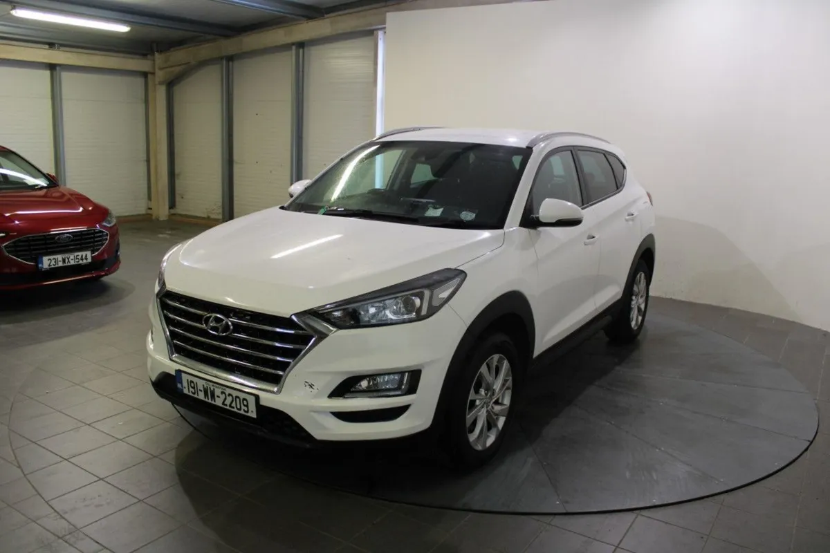 Hyundai Tucson 2WD SE NAV 1.6crdi - Image 4