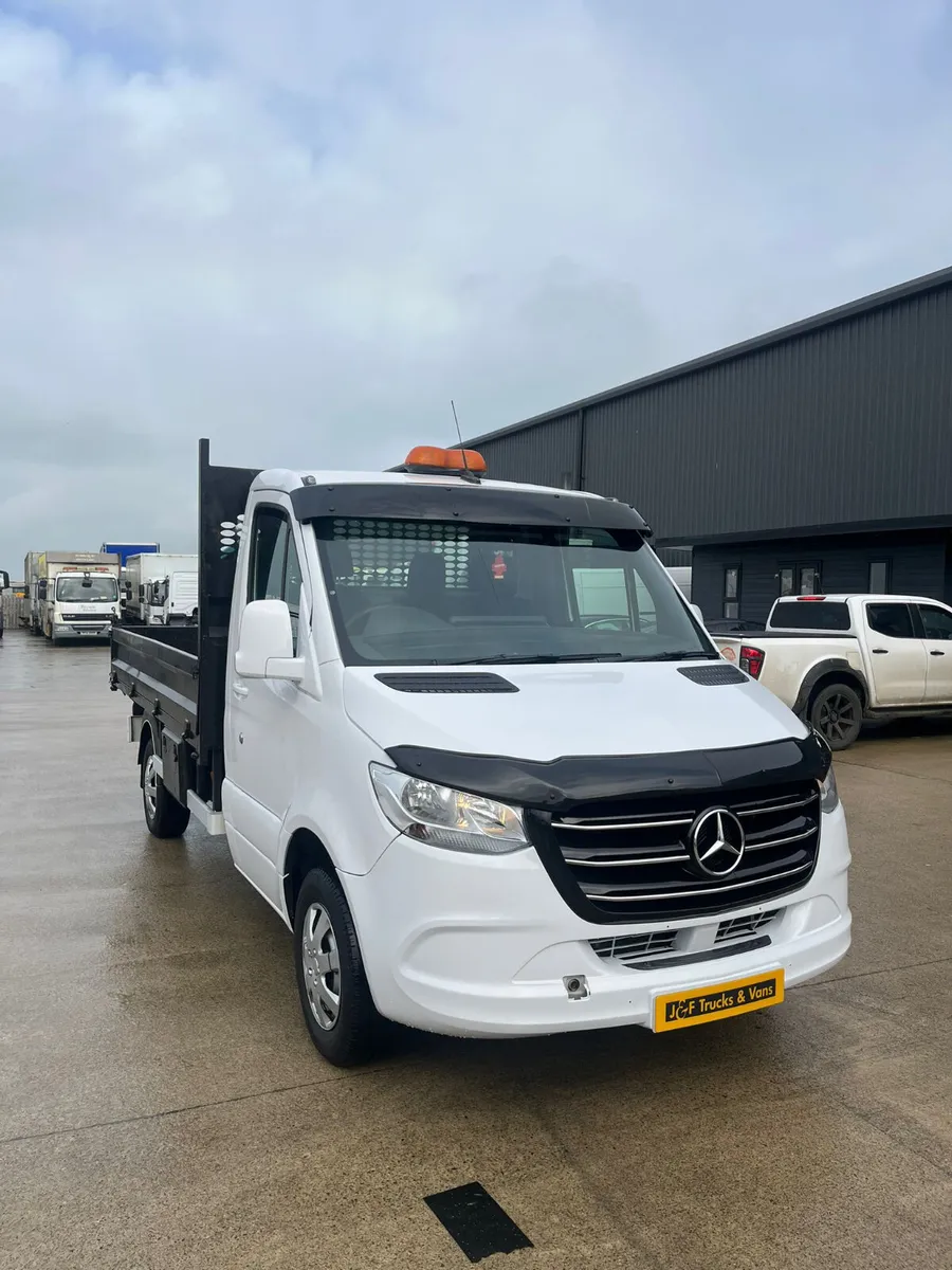 May 2021 Mercedes Sprinter 315 CDI MWB 3.5T Tipper - Image 4