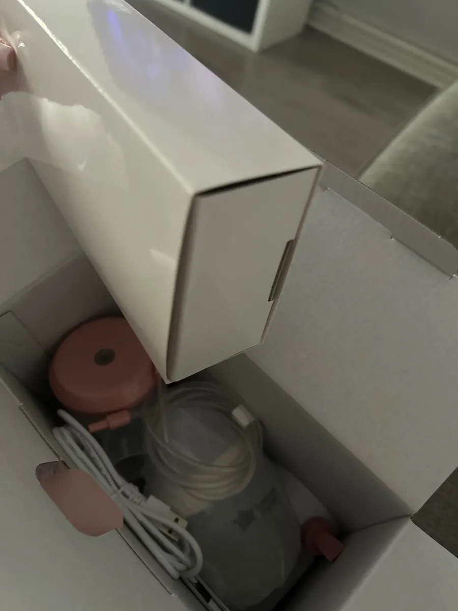 Electric breast pump (brand new,never opened/used) - Image 4