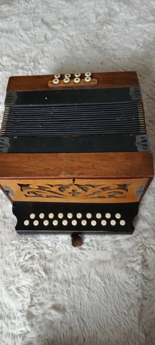 Old  Accordion  - For Repair / Parts or Decoration - Image 1