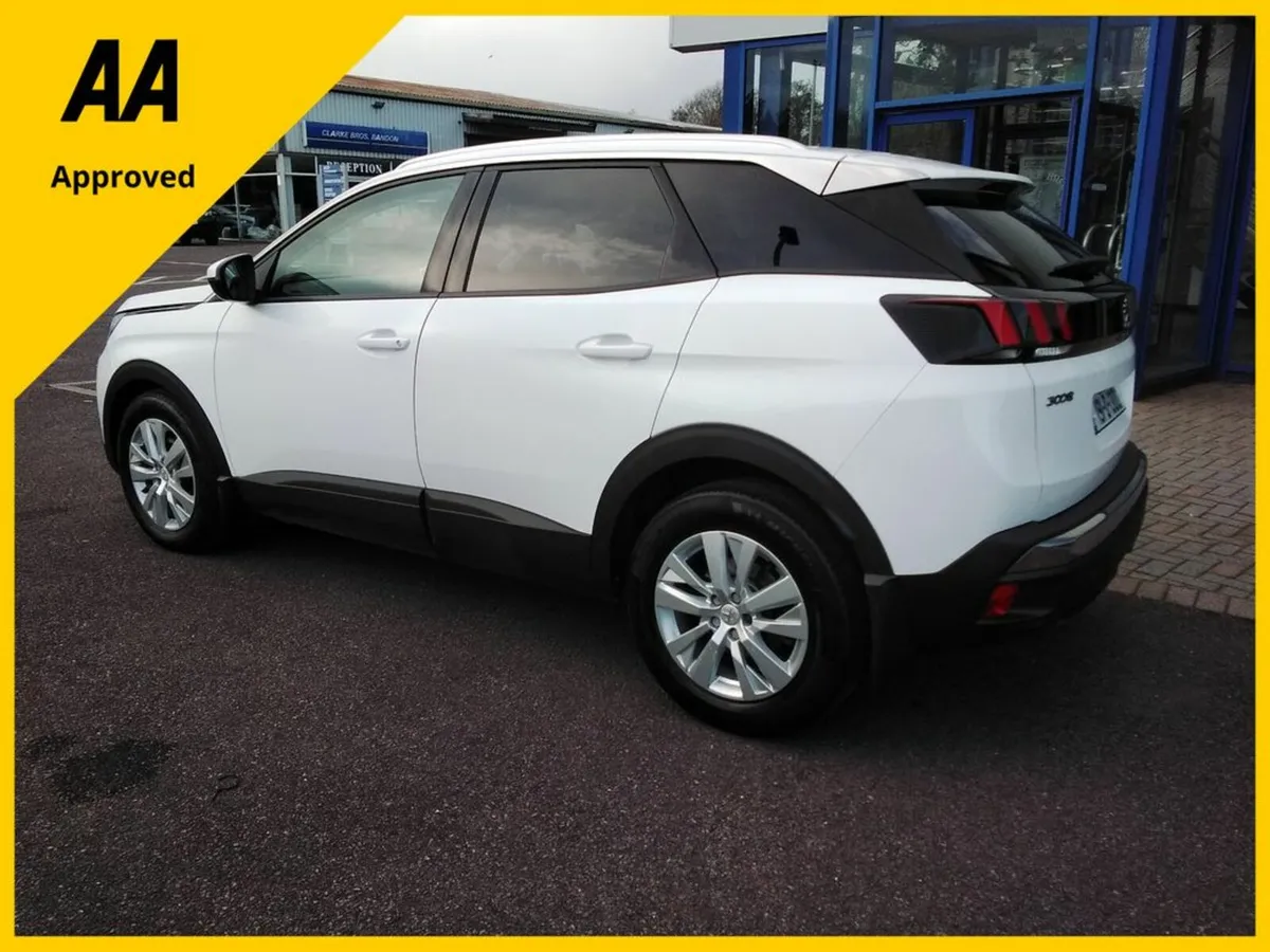 Peugeot 3008 Active 1.5 Blue HDI 130 6.2 4D - Image 4