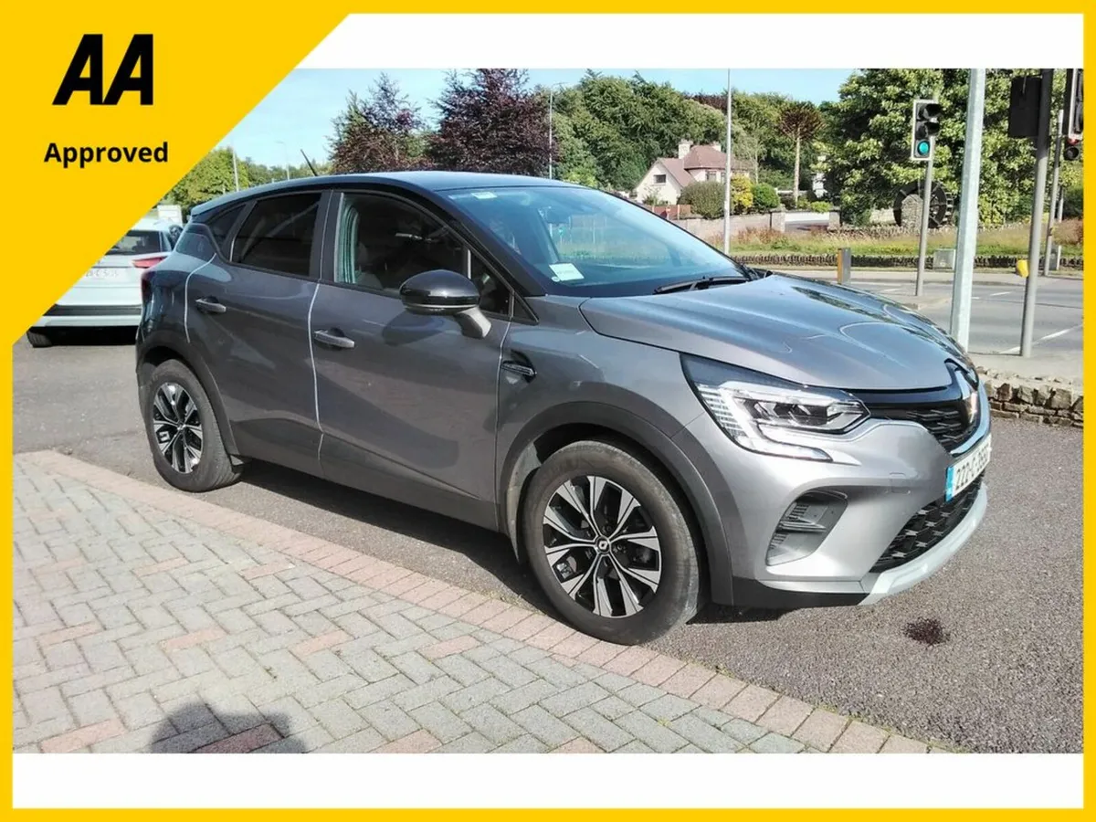 Renault Captur Limited Naeb TCE 90 5DR - Image 1