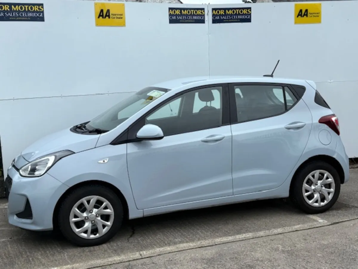 Hyundai i10 2018 AUTO SE 1.2 - Image 2