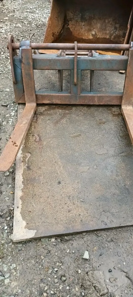 Excavator Forks - Image 2