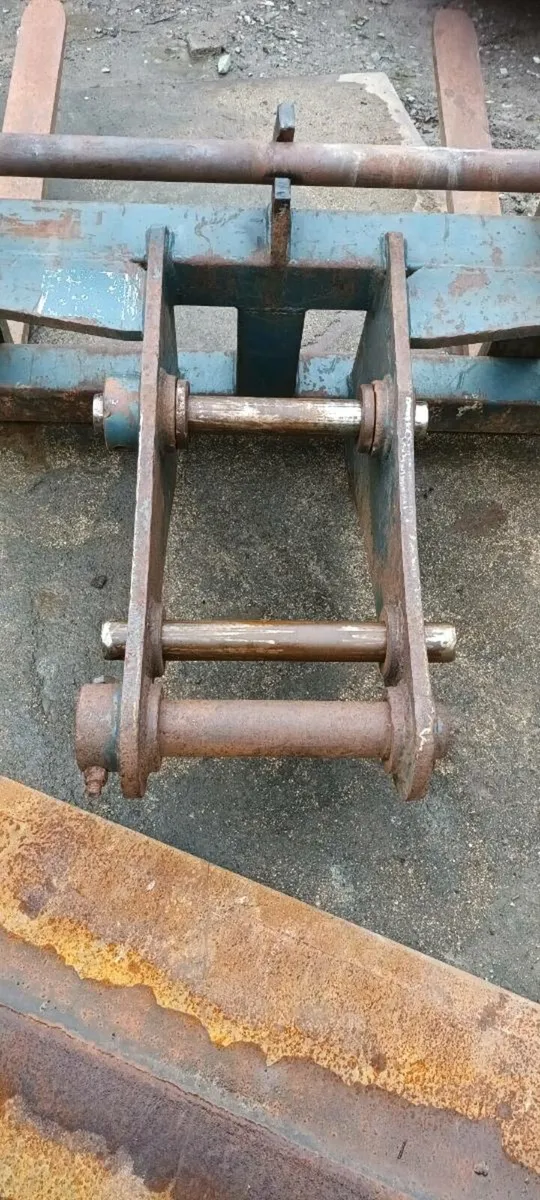 Excavator Forks - Image 3