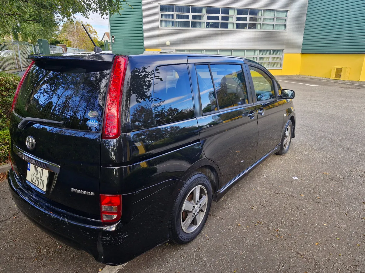 06 Toyota ISIS Automatic 7 Seater NCT 3/26 €3,995* - Image 4