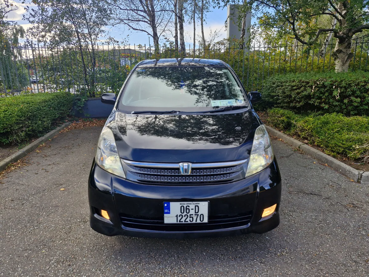 06 Toyota ISIS Automatic 7 Seater NCT 3/26 €3,995* - Image 2