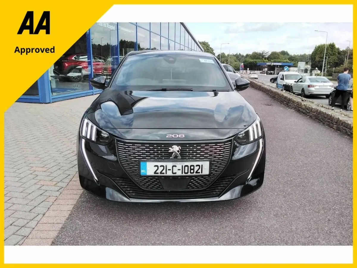 Peugeot 208 1.2 Puretech GT Premium 130BHP 5DR Aut - Image 3