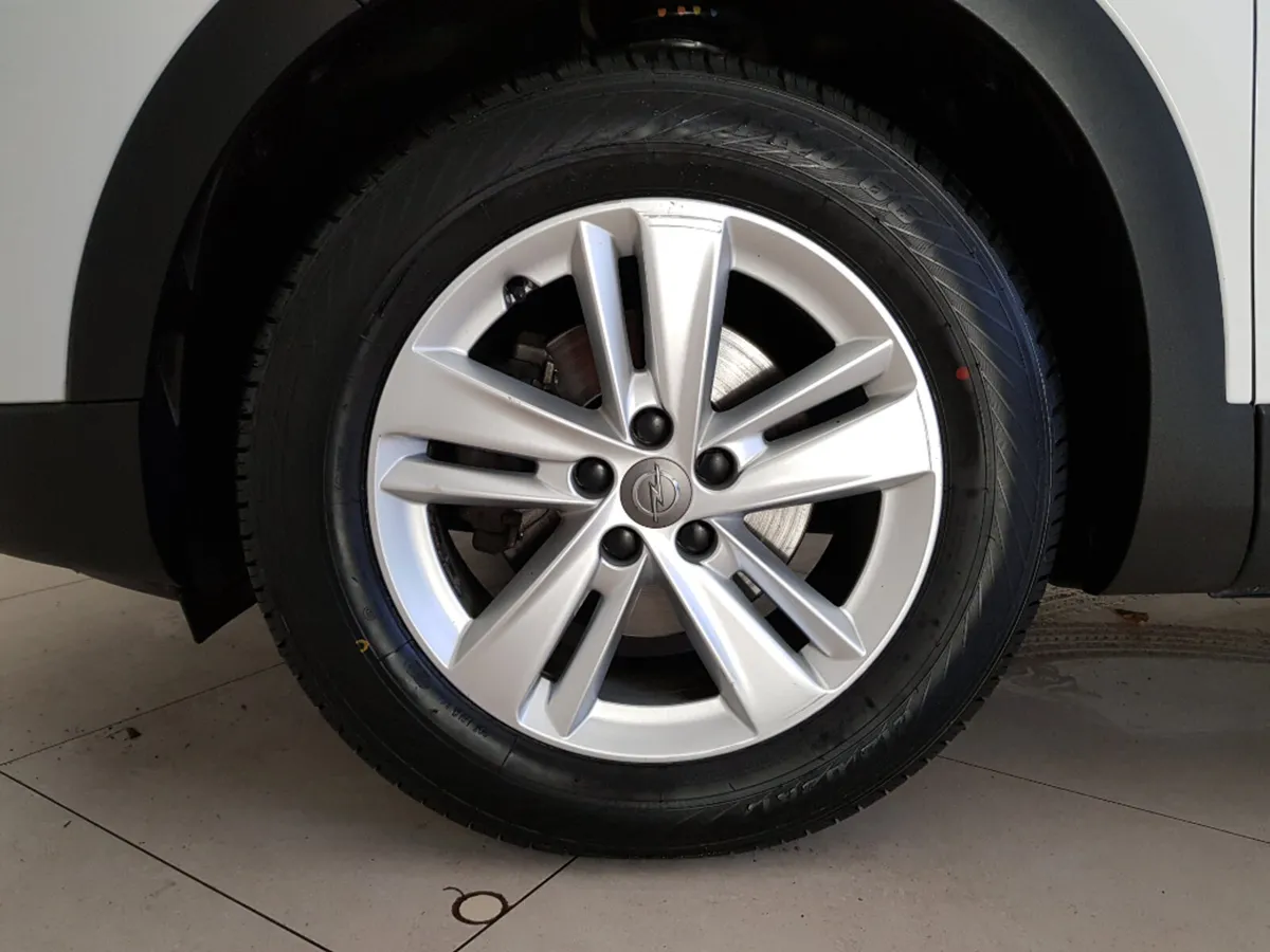 Opel Grandland X SC 1.6 Turbo D 120PS 4DR - Image 2