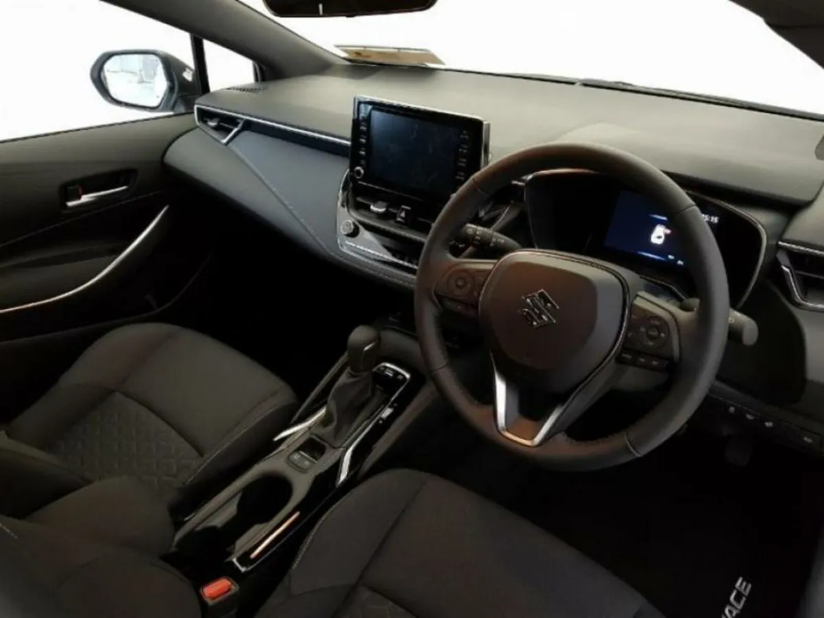 Suzuki Swace 1.8 HYBRID SZ-T CVT 4DR AUTO - Image 2