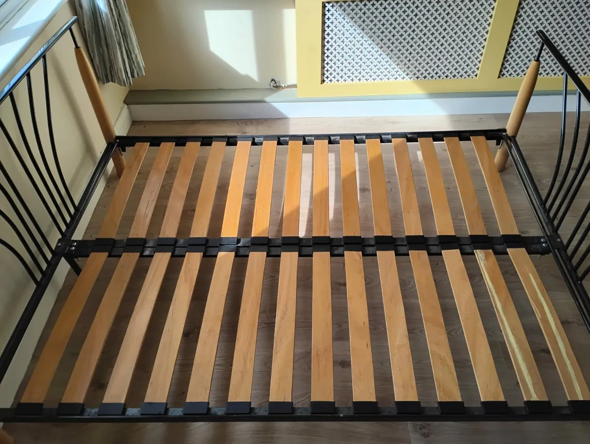 Bed - Image 3