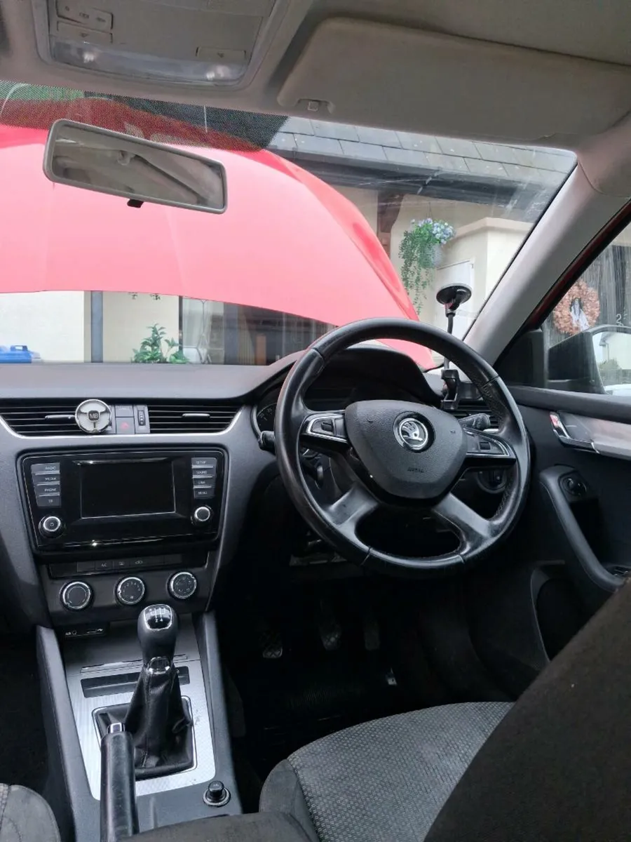 Skoda Octavia 2015 - Image 3