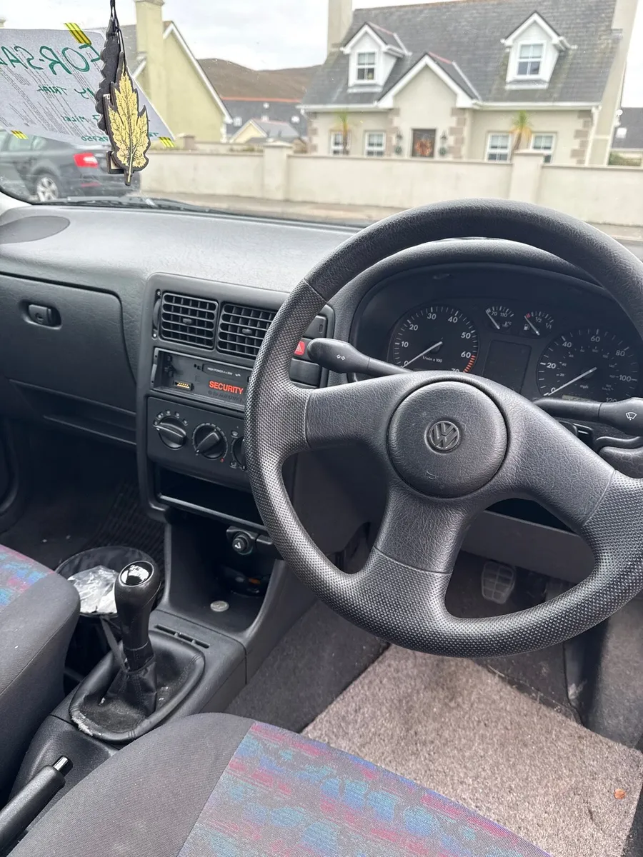 Volkswagen Polo 1998 - Image 4