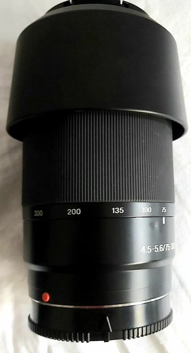 Sony lens 75-300 mm
