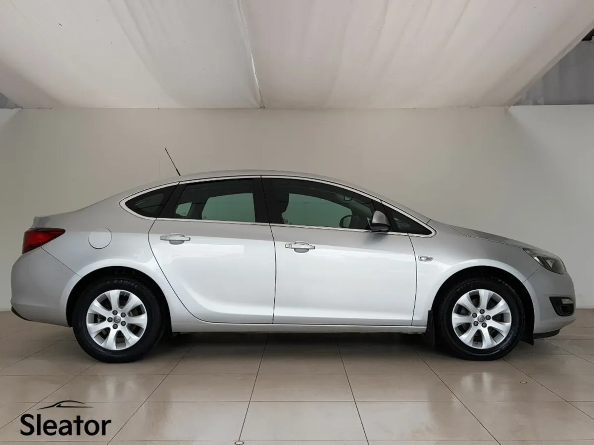 Opel Astra Saloon 1.4 T S/S 4DR - Image 2