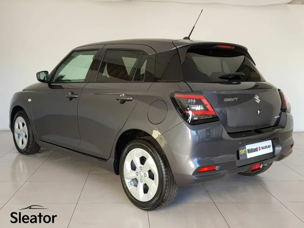 Suzuki Swift Motion Automatic - Image 3