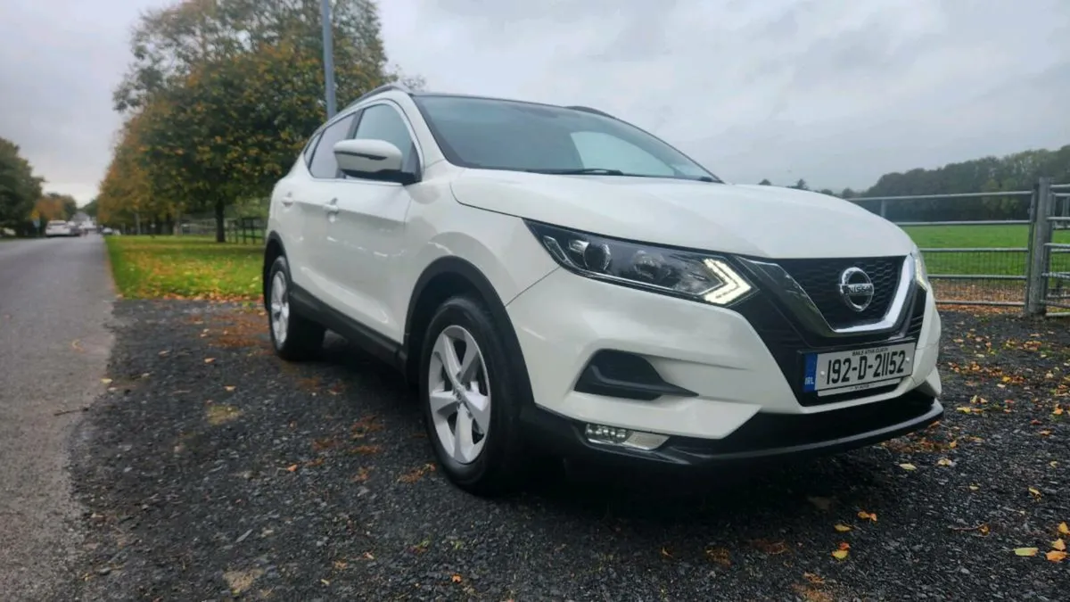 Nissan Qashqai 1.5dci High Spec Commercial - Image 2