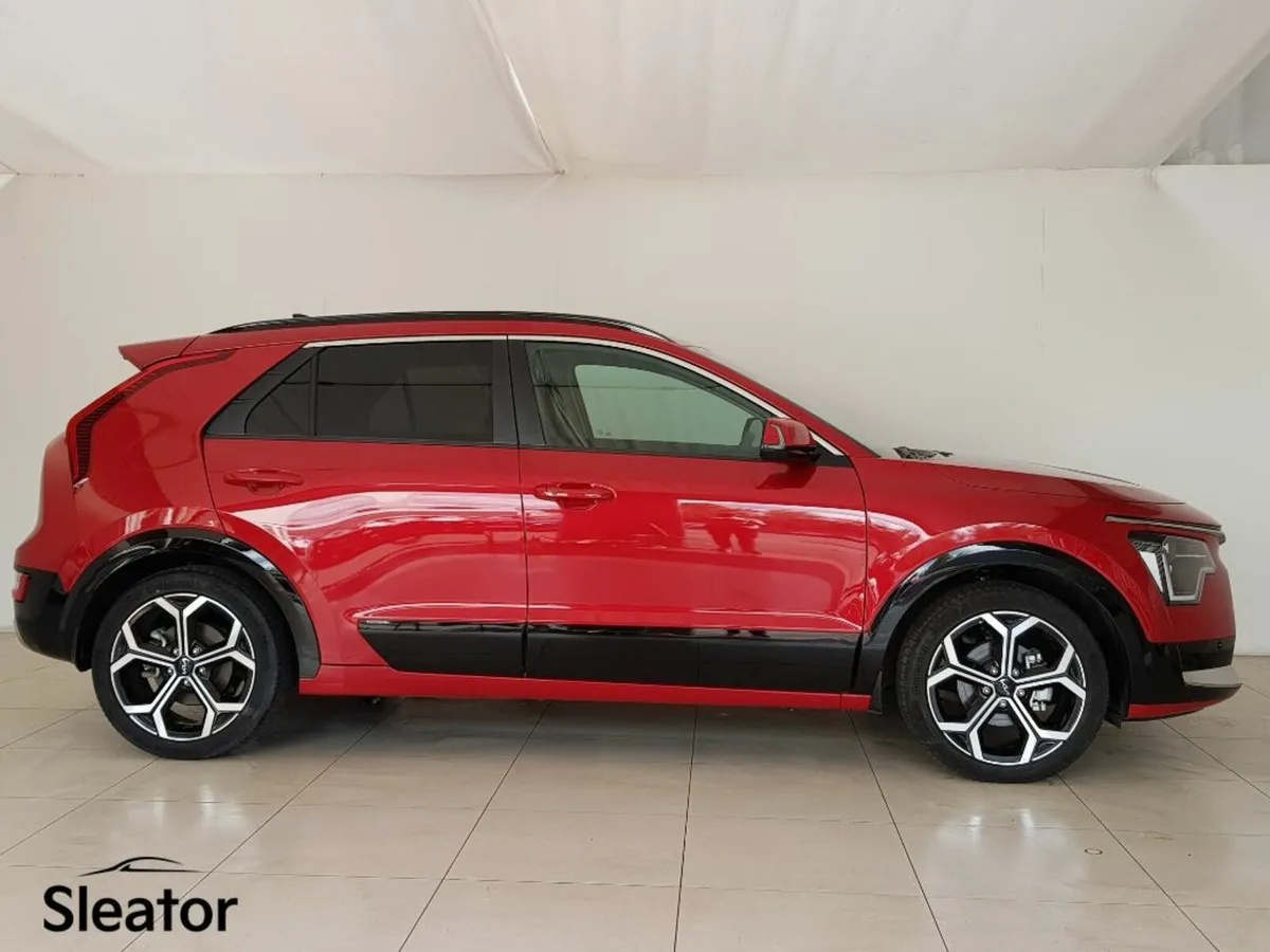 Kia Niro HEV K3 5DR Auto - Image 2