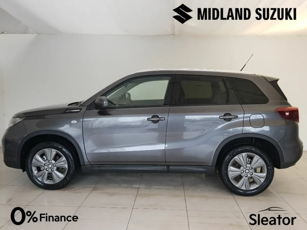 Suzuki Vitara Motion AGS - Image 3