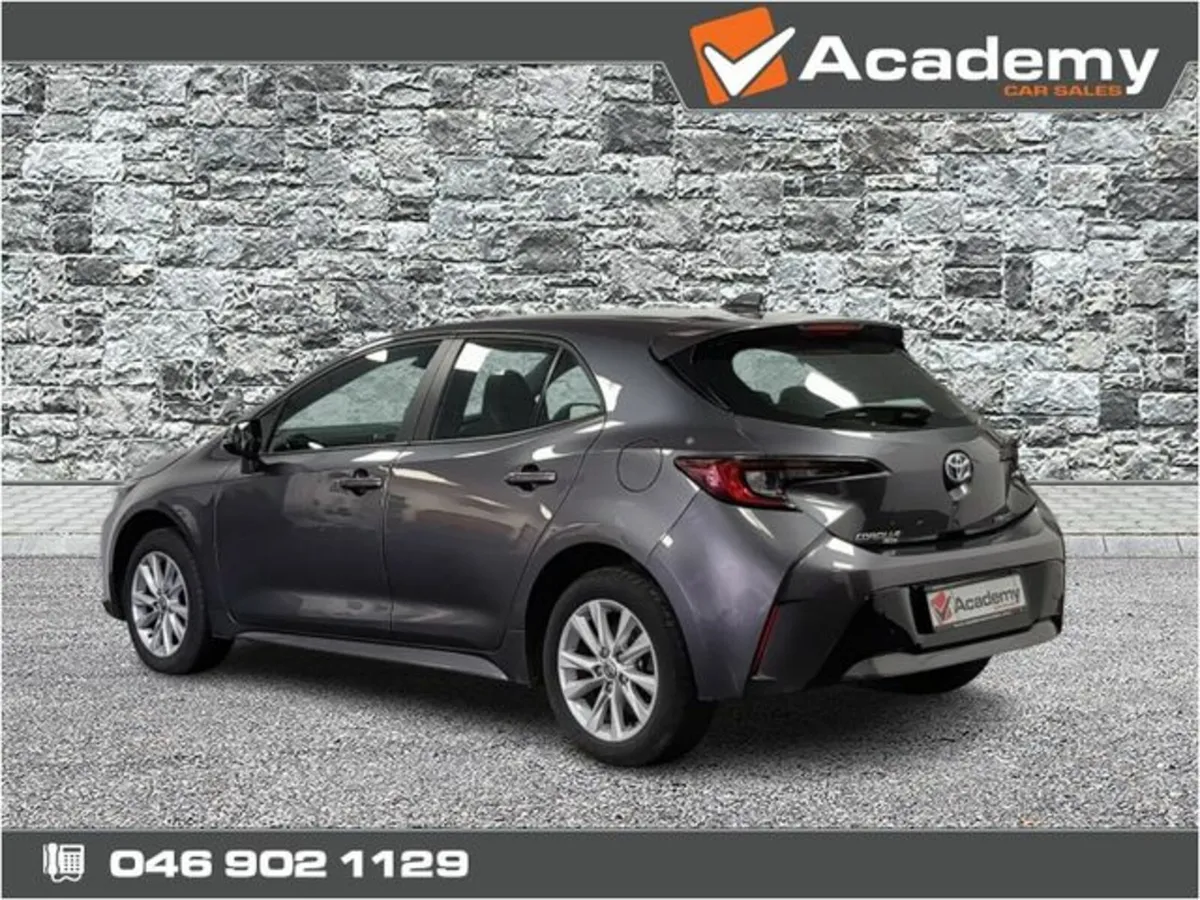 Toyota Corolla Hybrid Luna H/B 4DR AU - Image 3