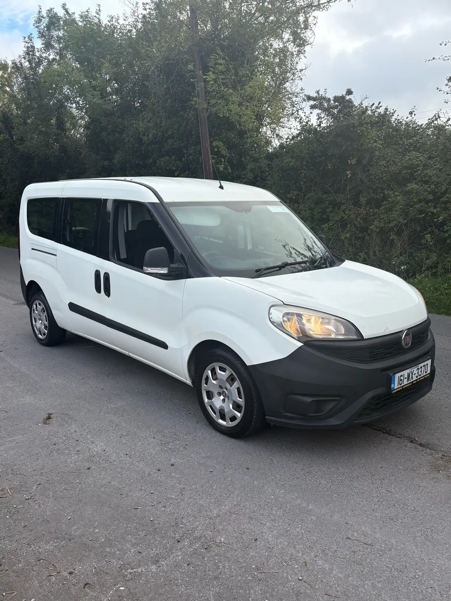 2016 fiat Doblo Crew cab Doe 7/26 mint condition - Image 1