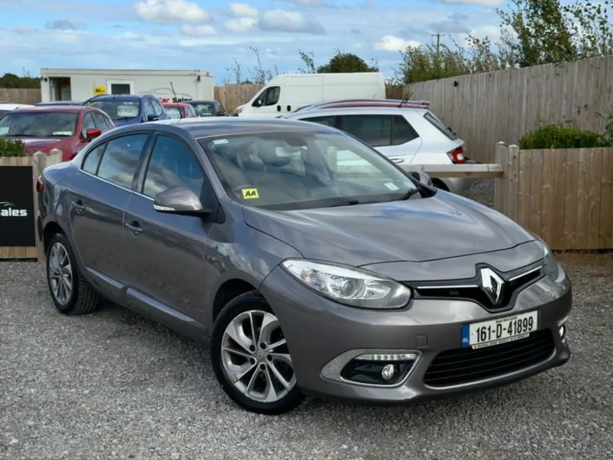 Renault Fluence R-link 1.5 DCI 95 2015 4DR - Image 2