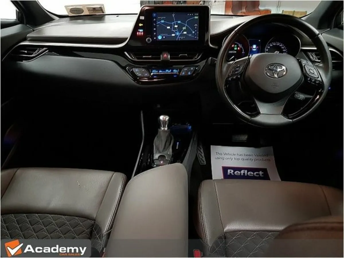 Toyota C-HR Hybrid SOL 4DR Auto - Image 2