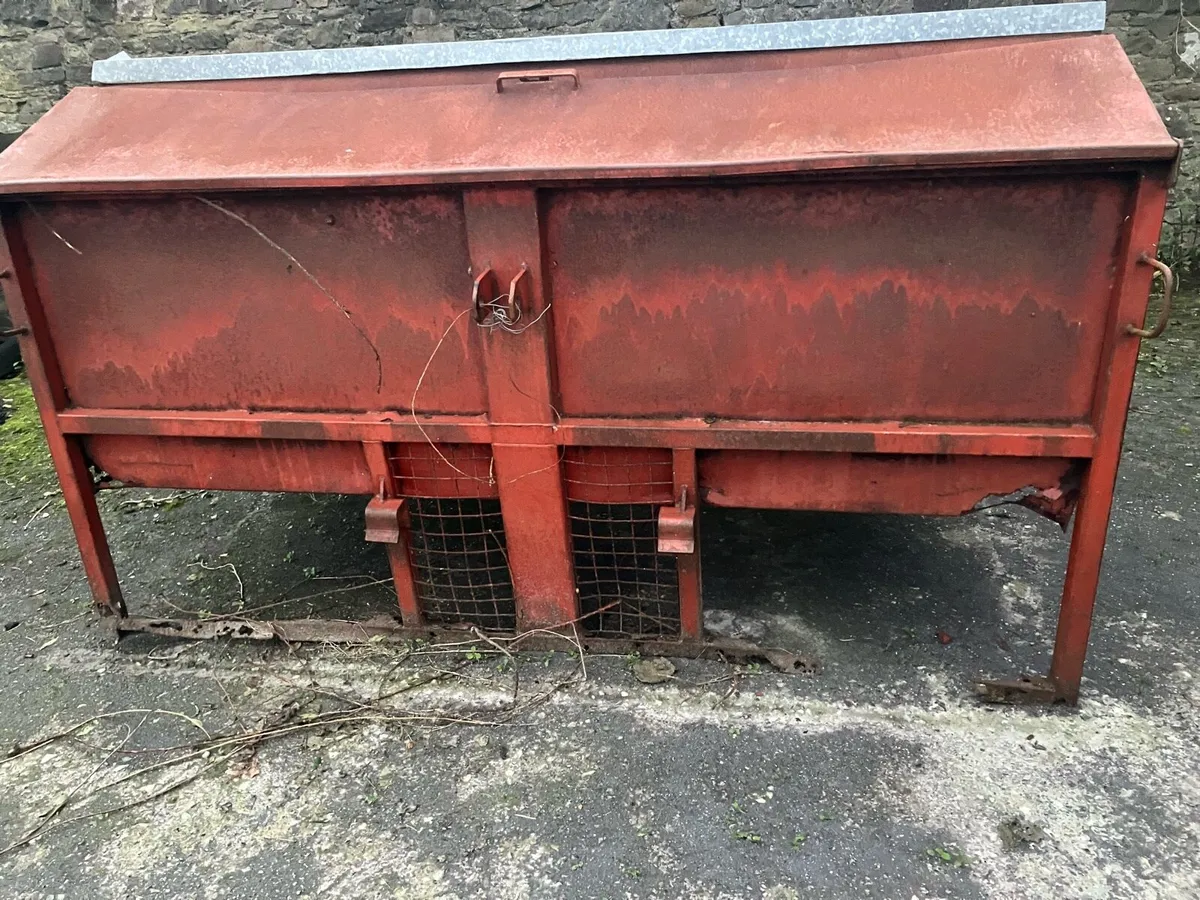 Creep feeder in need of repair - Image 3