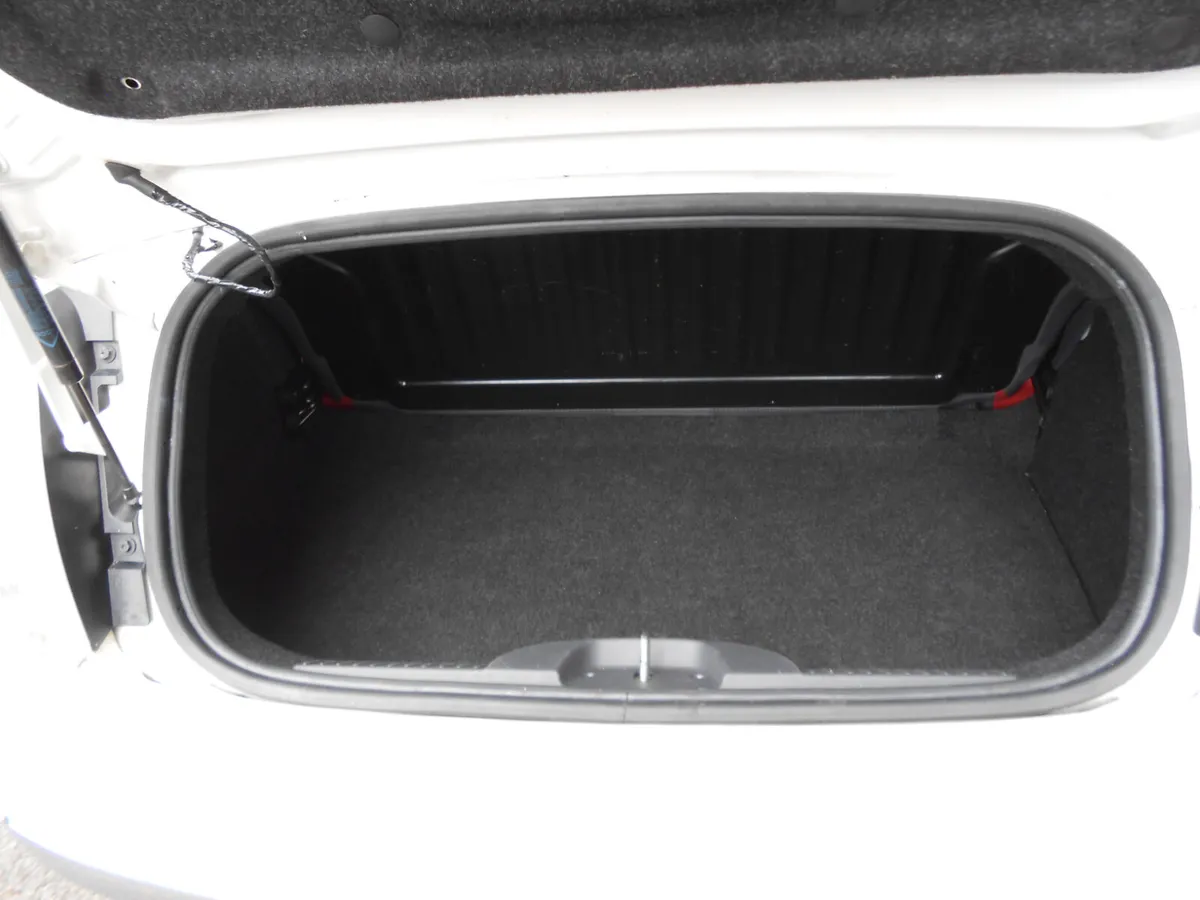 Fiat 500 Pop Convertible 1.2 Petrol Manual 2015 - Image 4