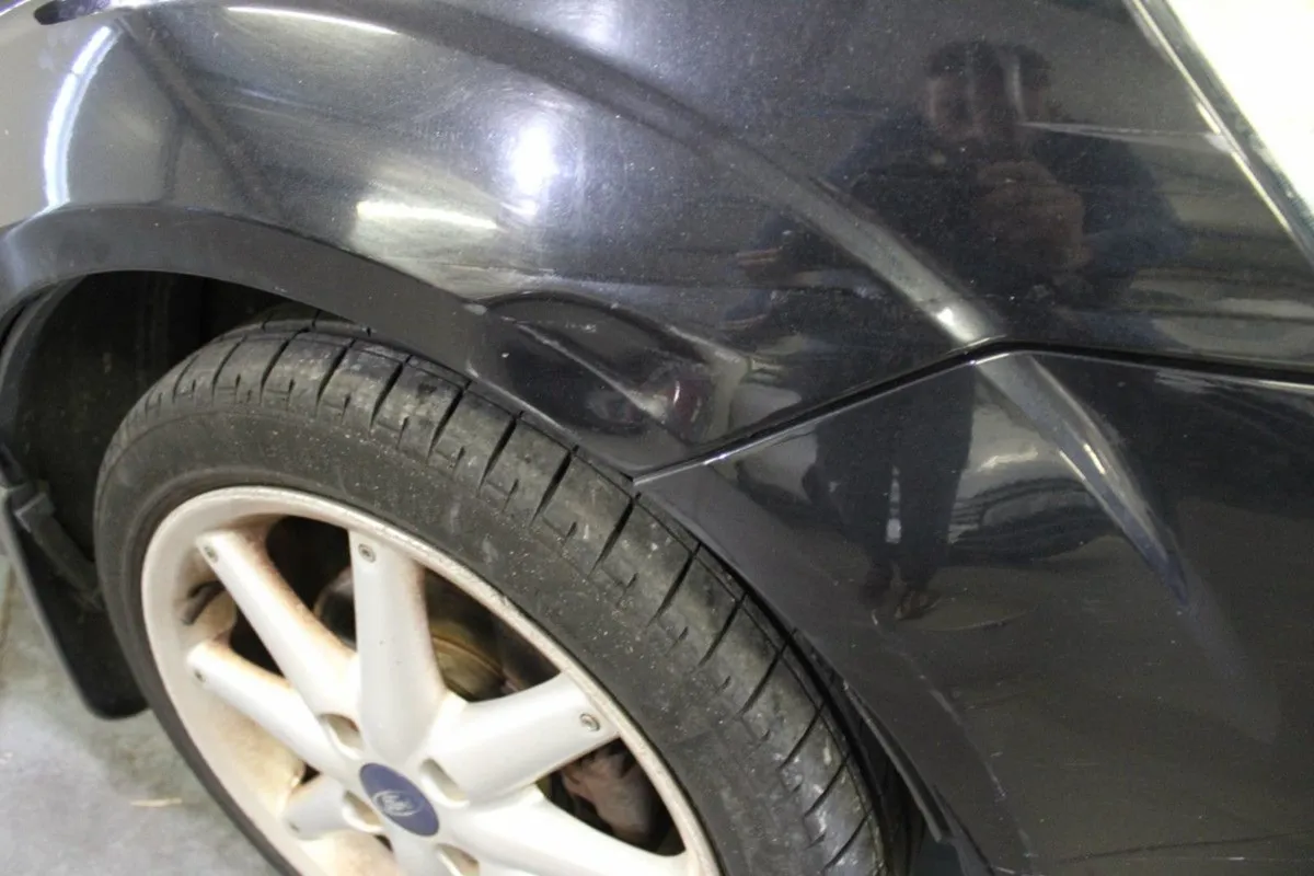 Ford Fiesta 1.25i Steel Sunroof - Image 4