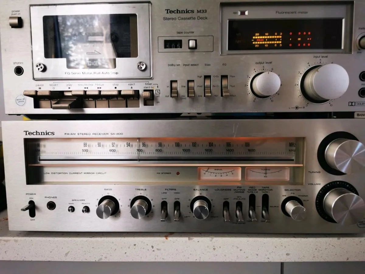 TECHNICS RECEIVER +CASSETTE PLAYER  CLASSY VINTAGE - Image 2