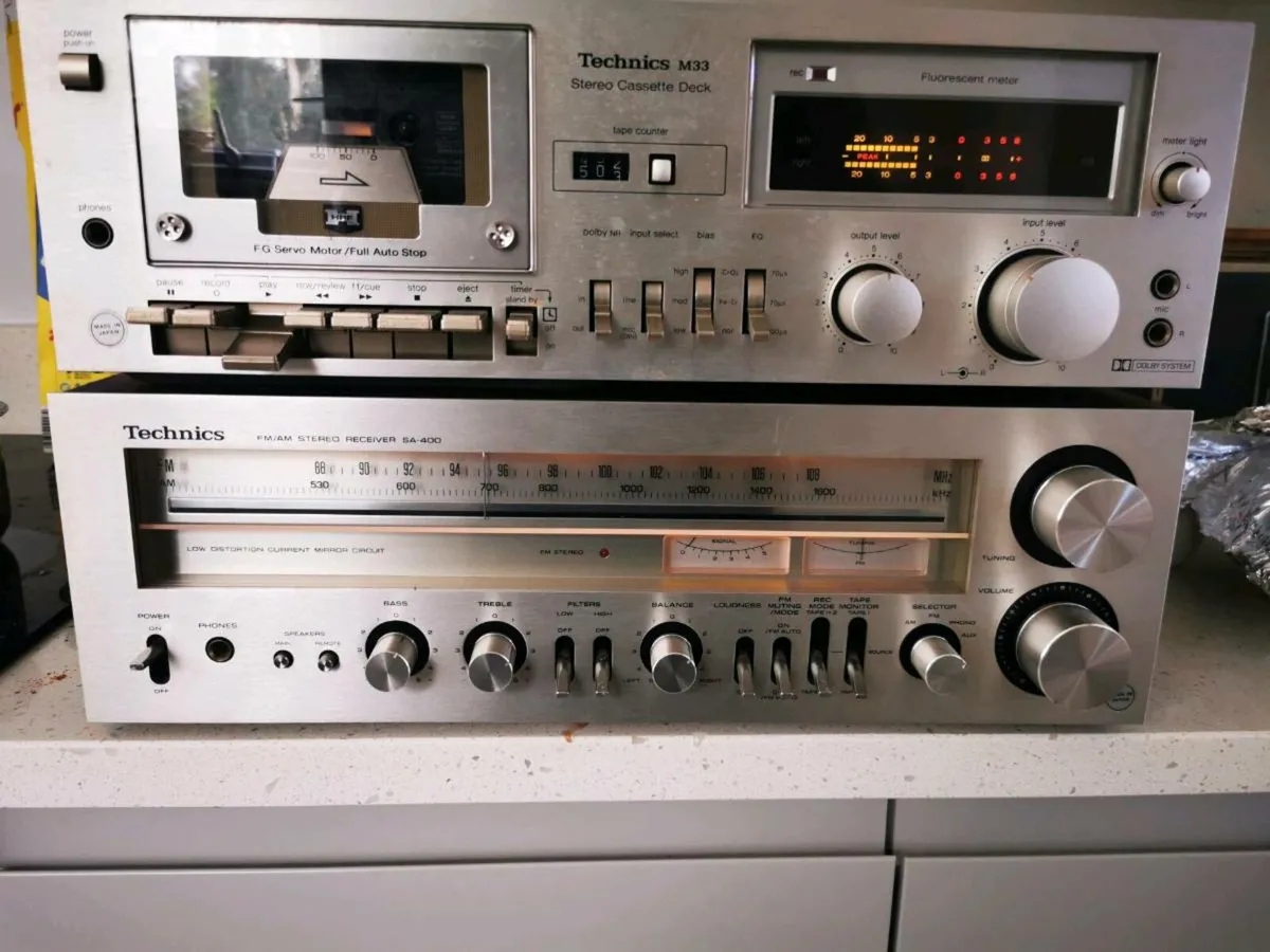 TECHNICS RECEIVER +CASSETTE PLAYER  CLASSY VINTAGE - Image 3