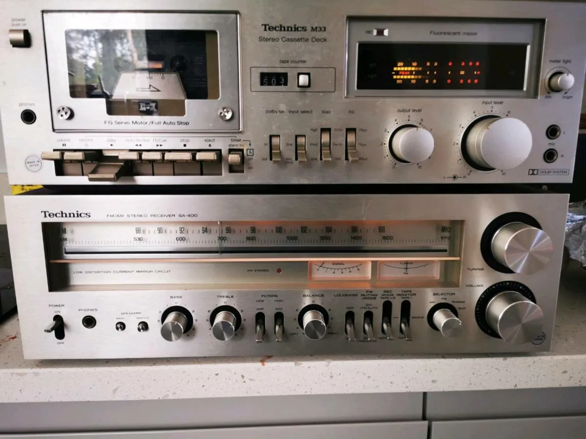 TECHNICS RECEIVER +CASSETTE PLAYER  CLASSY VINTAGE - Image 4