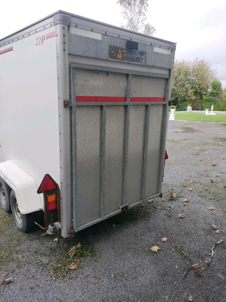 Indespension box trailer - Image 4