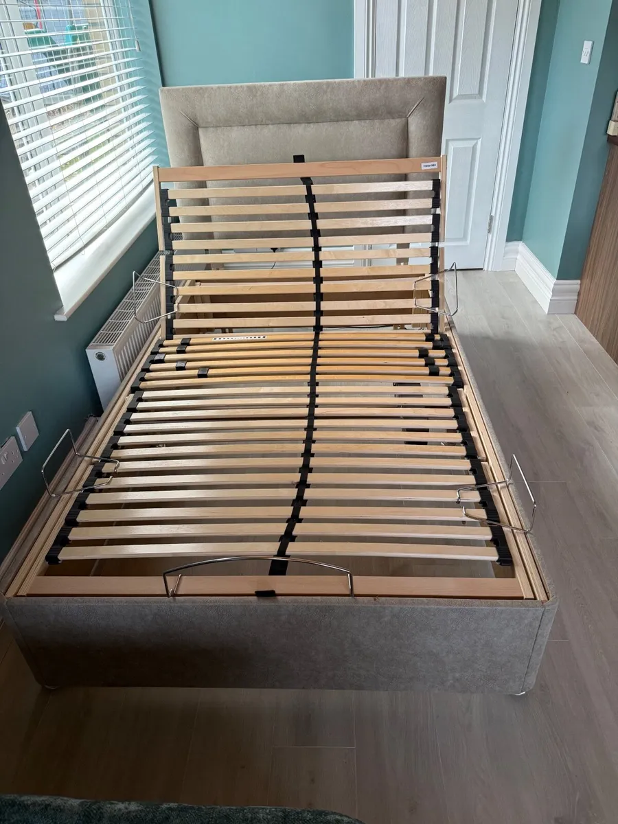 4ft Electric bed - Image 1