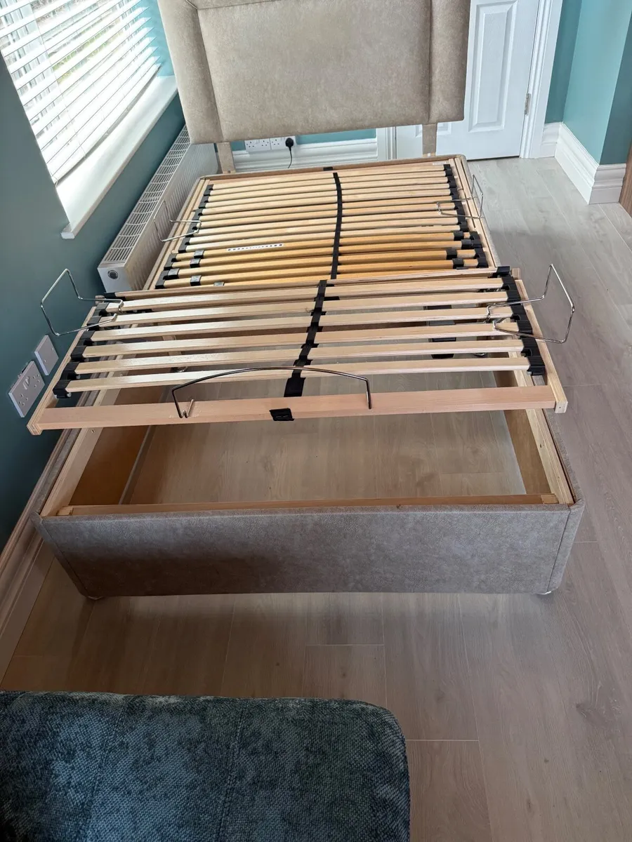 4ft Electric bed - Image 3
