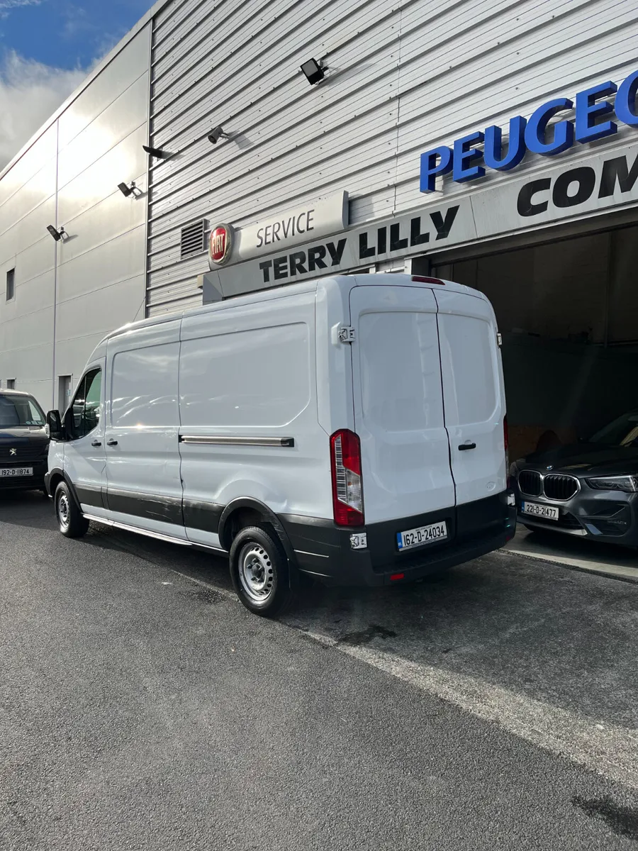 Ford Transit 350 Hi Roof 2016 - Image 4