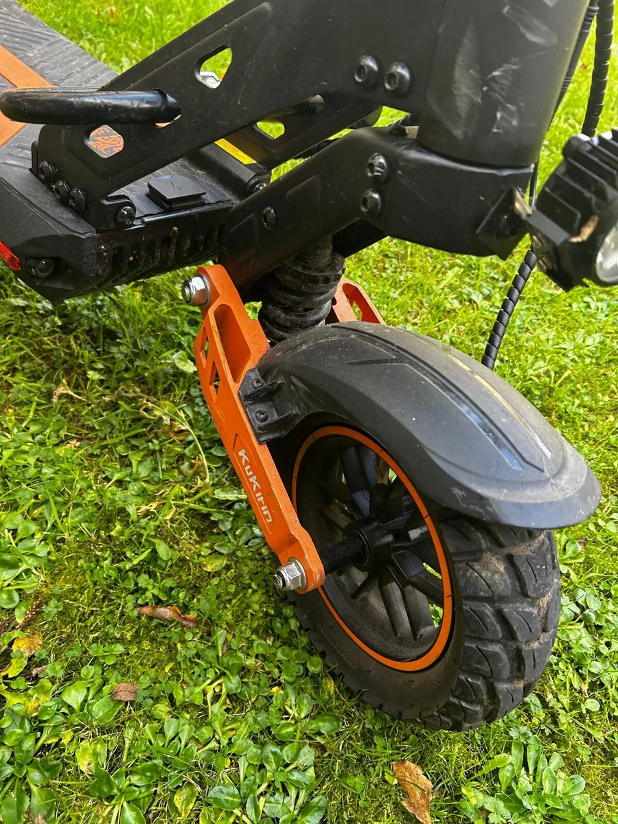 Kugoo g2max electric scooter - Image 2