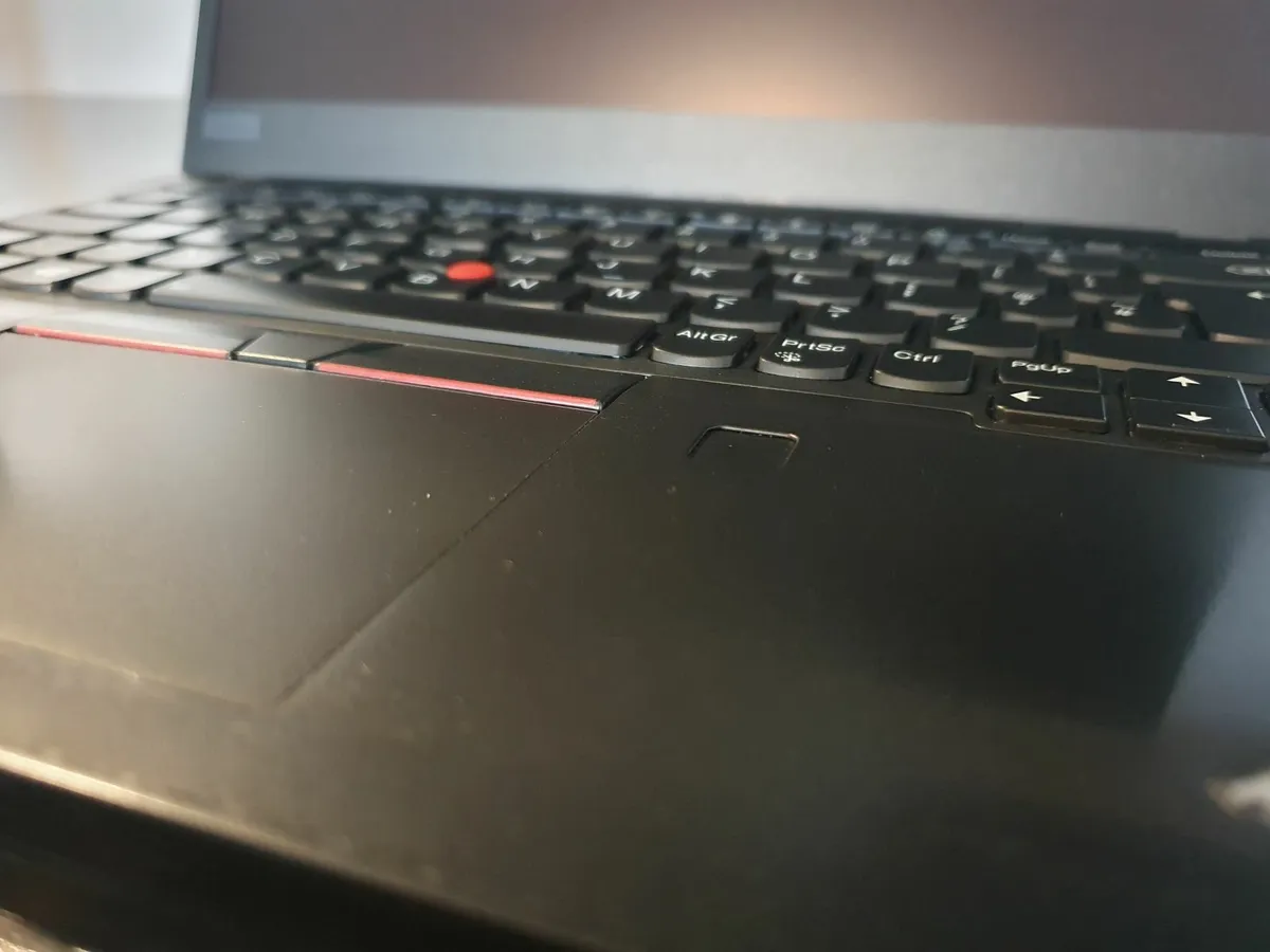 12 MNT WRNTY - Lenovo Laptop - i7 + 16GB + 256GB - Image 4