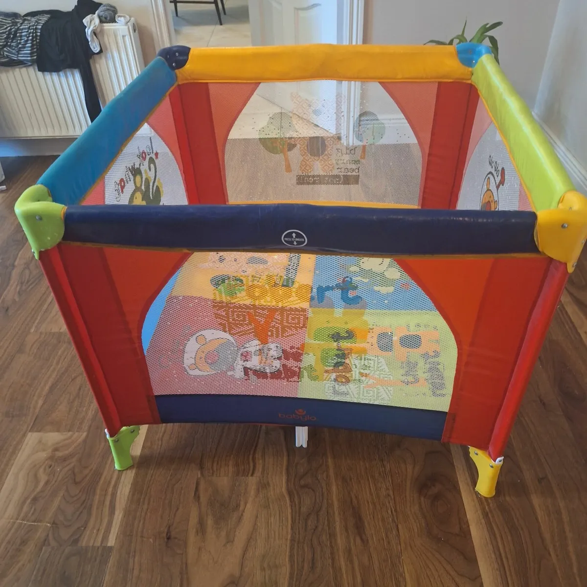 Babylo play pen