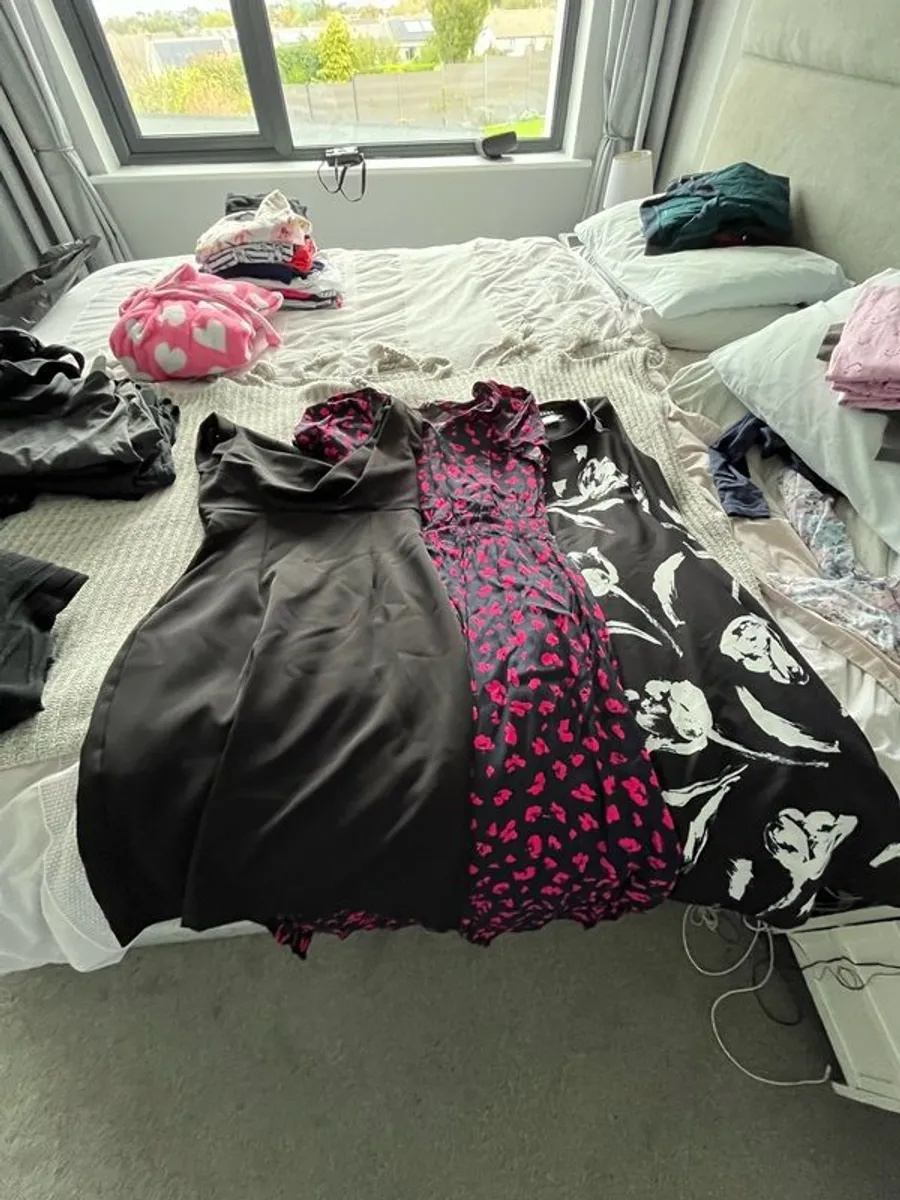 clothes - Image 4